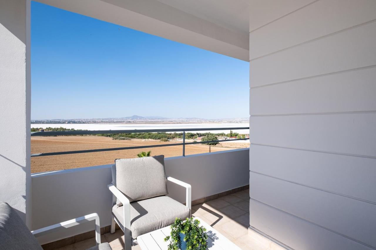 The Saline Views Makenzy Apartment Larnaca Exterior foto