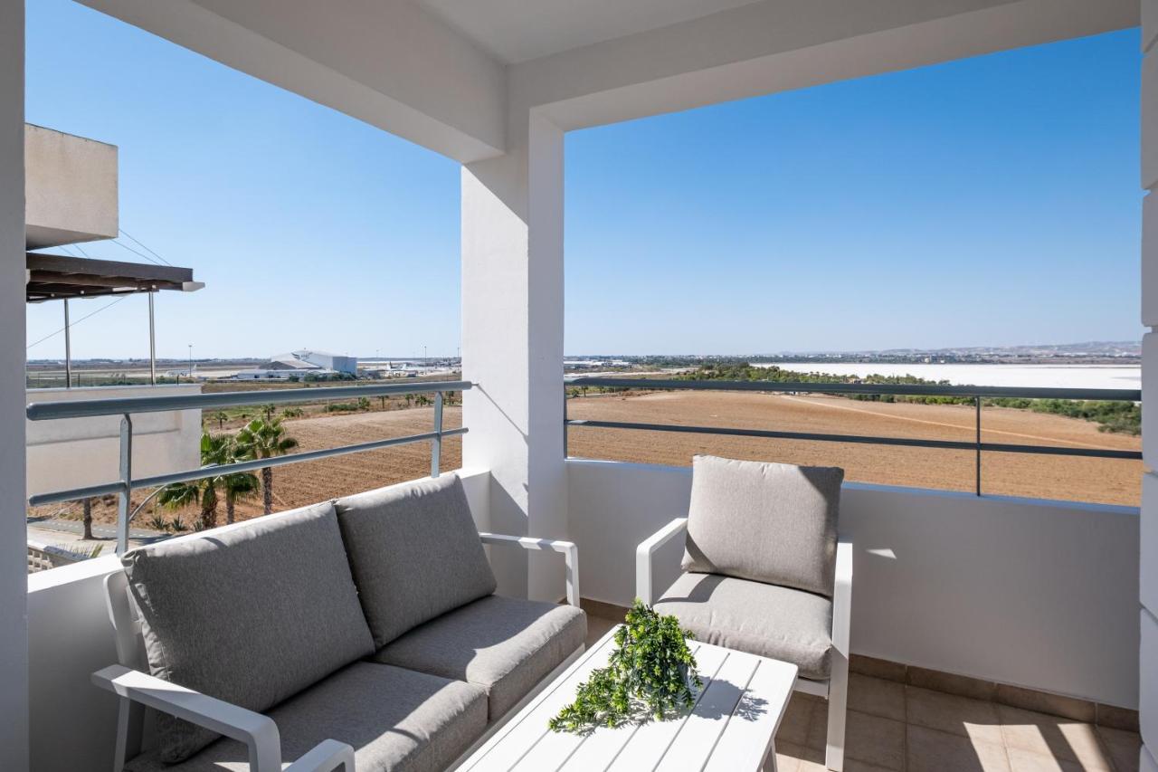 The Saline Views Makenzy Apartment Larnaca Exterior foto